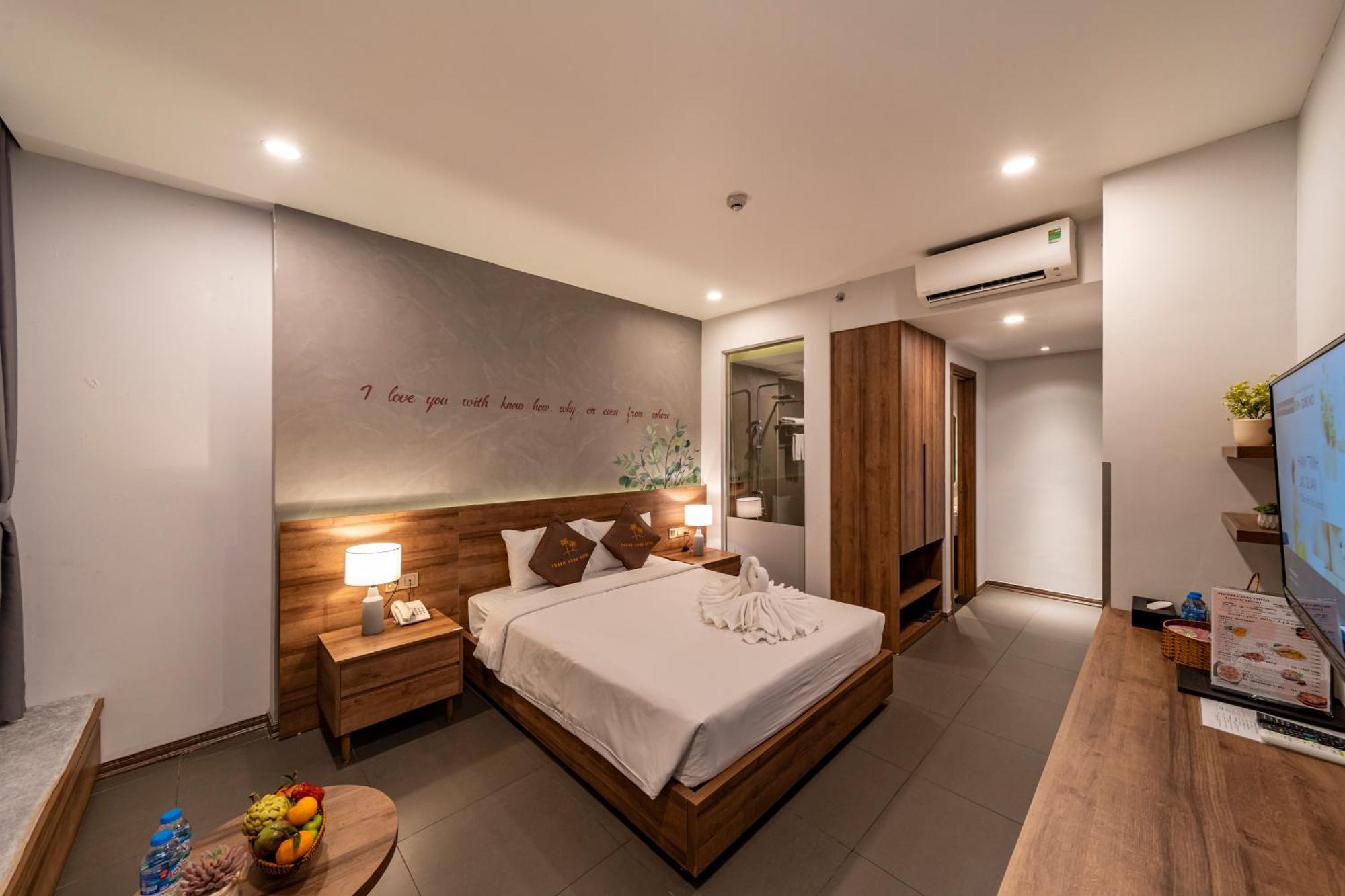 Thanh Long Hotel - Tra Khuc Хошимин Екстериор снимка