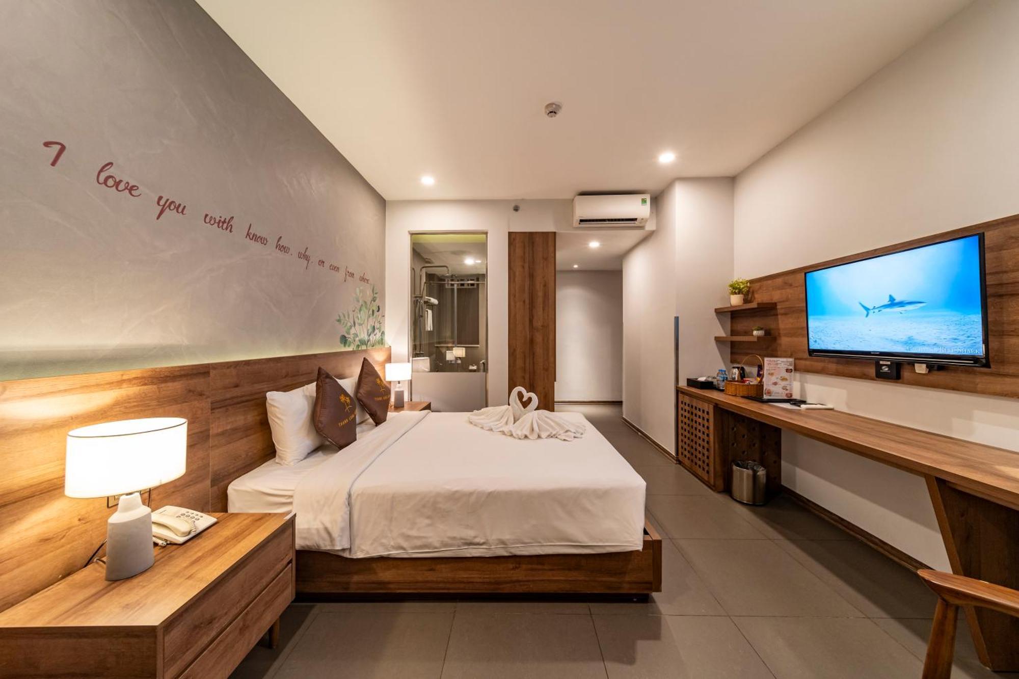 Thanh Long Hotel - Tra Khuc Хошимин Екстериор снимка